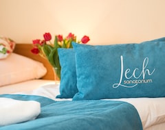 Hotel Lech (Kolobrzeg, Poljska)