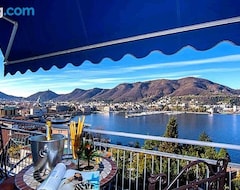 Tüm Ev/Apart Daire Lo Specchio Sul Lago (Como, İtalya)