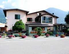 Khách sạn Baffo (Chiuro, Ý)
