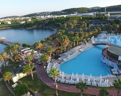 Hotelli Oz Hotels Incekum Beach Resort (Incekum, Turkki)