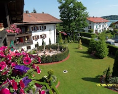 Hotel Alpenhof (Bad Wiessee, Germany)