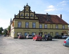 Hotel Stary Ratusz (Kostomloty, Polonia)