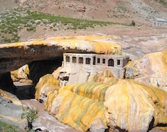 Hotel Hostería Puente del Inca (Las Heras, Argentina)