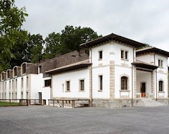 Hotel Granda (Cangas de Onís, España)