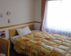 Hotelli Toyoko Inn Shonan Hiratsuka-eki Kita-guchi No 2 (Hiratsuka, Japani)