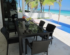 Hele huset/lejligheden Casa Moskito, Oceanfront, Beautiful New Villa At Playa Del Carmen, Tax Included (Carmen, Mexico)