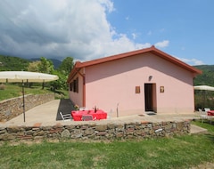 Toàn bộ căn nhà/căn hộ Rural Agritourismo With Panoramic Swimming Pool (Castelfranco di Sopra, Ý)