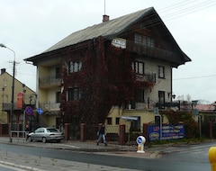Hotelli Pod Różami (Minsk Mazowiecki, Puola)