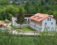 Nhà trọ Hanul Vatra (Horezu, Romania)