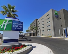 Holiday Inn Express Hotel & Suites Hermosillo, An Ihg Hotel (Hermosillo, Mexico)