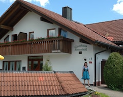 Hotelli Gästehaus Riesenbühl (Schluchsee, Saksa)
