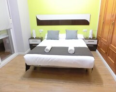 Entire House / Apartment Central Market - Apartment For 4 People In Valencia (Valencia, Spain)