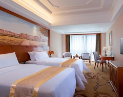 Vienna International Hotel Foshan Qiandeng Lake (Foshan, China)