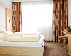 Khách sạn Hotel Fohre (Ischgl, Áo)