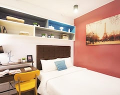 Khách sạn Poblacion Makati House: Room 04 (Manila, Philippines)