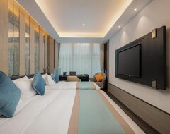 Khách sạn Kuanrong Suites Hotel (Chengdu, Trung Quốc)