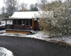 Toàn bộ căn nhà/căn hộ Charmant Mobil-home Habillé En Chalet Cures Vac. été/hiver Court/long Séjour (Murat-le-Quaire, Pháp)