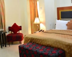 Hotel Adna (Lagos, Nigeria)