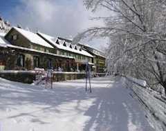 Hotel Adserà (Alp, Spain)