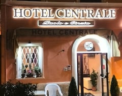 Khách sạn Hotel Centrale Di Paolo E Cinzia (Loreto, Ý)