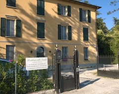 Hotel Residence Alle Scuole Country House (Granarolo dell'Emilia, Italy)