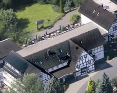 Khách sạn Bierenbacher Hof (Nümbrecht, Đức)