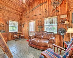 Casa/apartamento entero New! Hand-built ‘black Fork Cabin 2’ W/ Fire Pit! (Antlers, EE. UU.)