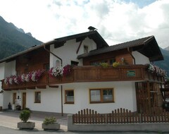Hotel Haus Jenewein Manfred (Neustift Im Stubaital, Austrija)