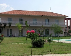 Hotelli Dafnes House (Fourka, Kreikka)