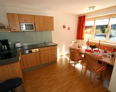 Căn hộ có phục vụ Alpina Appartements (Schröcken, Áo)