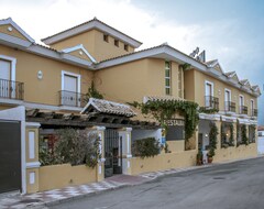 Hotel Asador Albenzaire (Granada, Spain)