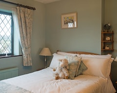 Bed & Breakfast Sheepleys (Cowbridge, Vương quốc Anh)