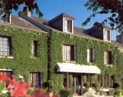 Hôtel Logis Auberge du Centre (Chitenay, France)