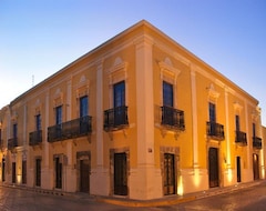 Khách sạn Hotel Plaza Colonial (Campeche, Mexico)