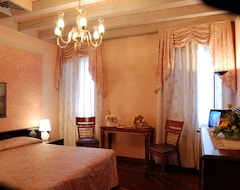 Hotel Aldo Moro (Montagnana, Italy)