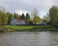 Cijela kuća/apartman Large Summer House Directly By The Hjälmaren Sea (Stora Mellösa, Švedska)
