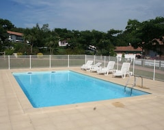 Toàn bộ căn nhà/căn hộ Delightful T2 South Terrace, Res Standing, Swimming Pool, Wifi (Cambo les Bains, Pháp)