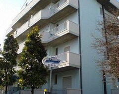 Aparthotel Lugano Residence (Rímini, Italia)