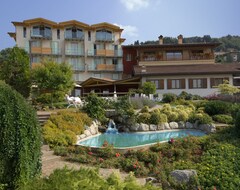 Hotel Miralago (Bossico, İtalya)