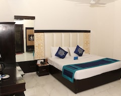 Hotel OYO Premium Bhai Bala Chowk Ferozepur Road (Ludhiana, India)
