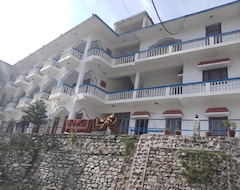 Khách sạn Hotel Neelkanth Palace (Uttarakashi, Ấn Độ)