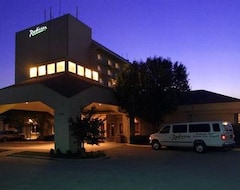 Hotel Orangewood Inn & Suites Kansas City Airport (Kansas City, USA)