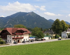 Hotelli Weberhäusl (Strobl, Itävalta)