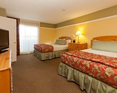 Hotel Take An Amazing Vacation! Indoor Swimming Pool, Short Walk To Truckee Riverwalk! (Reno, USA)