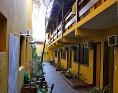 Guesthouse Lonier Praia Inn Flats (Angra dos Reis, Brazil)