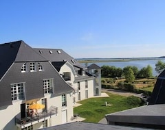 Toàn bộ căn nhà/căn hộ Fantastic Apartment With A View Of The Lake, Directly At The Backwaters And Golf Club (Mellenthin, Đức)
