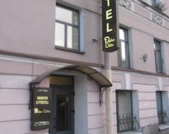 Khách sạn Dolce Vita (St Petersburg, Nga)