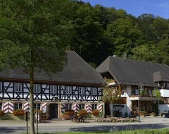 Khách sạn Schlossmuhle - Lean Luxury Boutique Hotel (Glottertal, Đức)