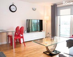 Tüm Ev/Apart Daire Tranquil Apartment With Stunning Views (Londra, Birleşik Krallık)