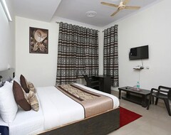 Khách sạn Celeste Inn (Ghaziabad, Ấn Độ)